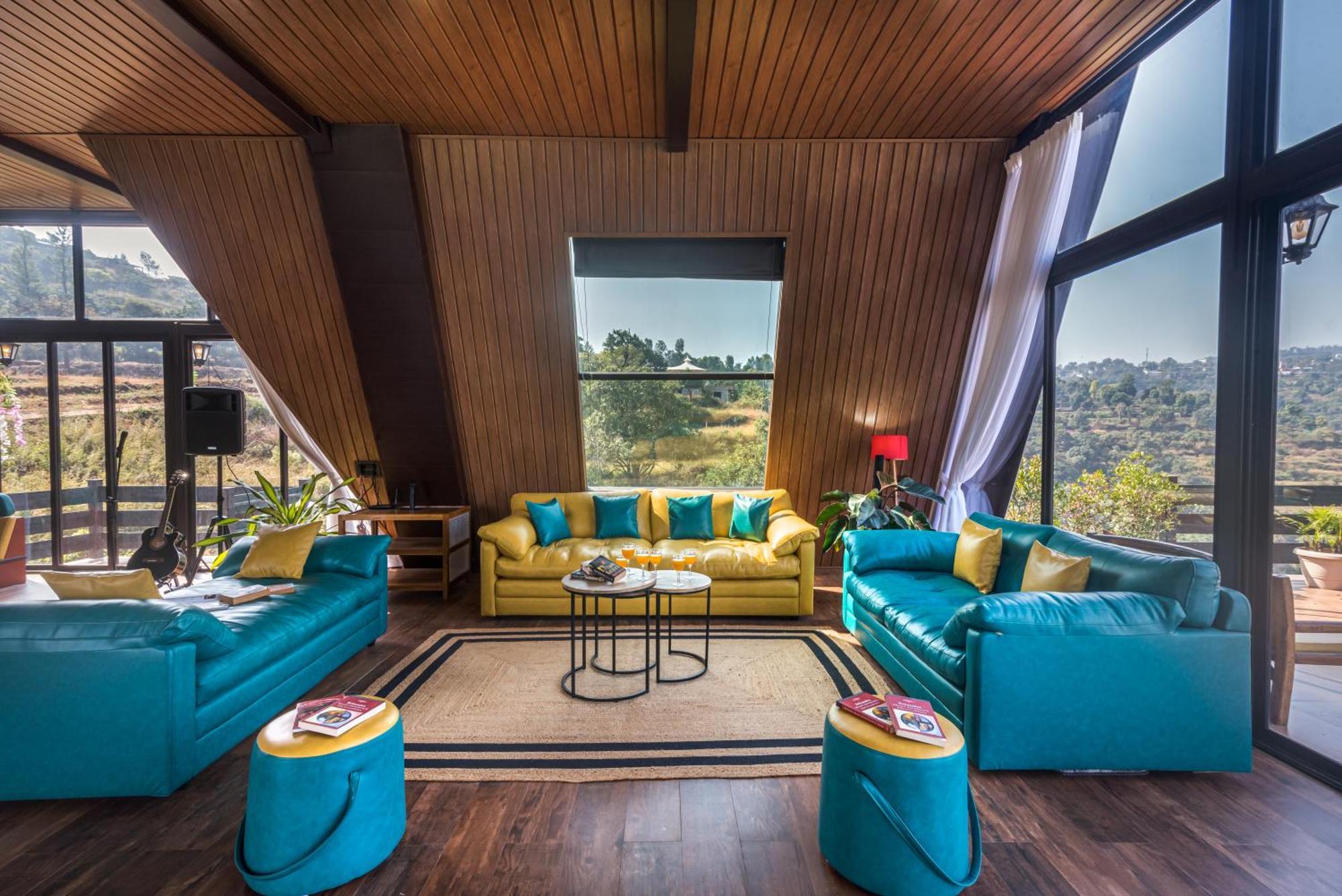 Saffronstays A Vantage, Panchgani - A Pyramid Shaped Unique Luxury Villa With Infinity Valley Views 외부 사진